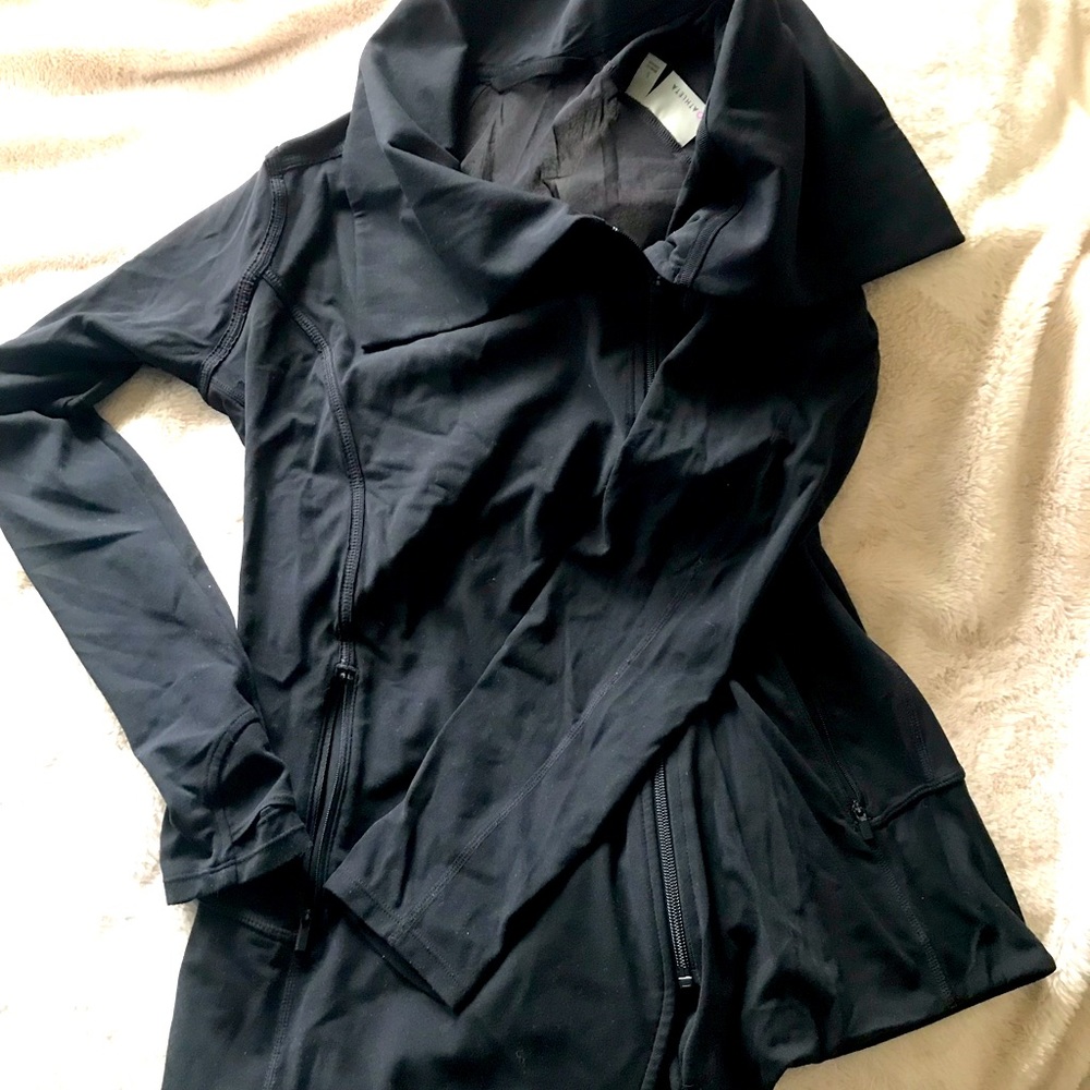 Athleta lightweight edgy jacket